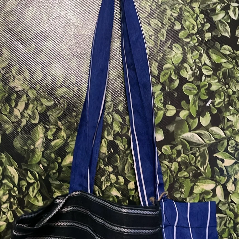 Light weight boho bag great for summer and vacation. - Picture 6 of 7